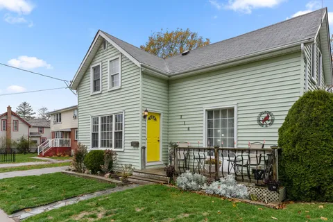 316 Tweed Street, ON K9A 2R9