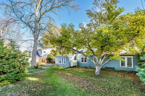 22625 LOYALIST PKy Parkway, ON K8V 5P7