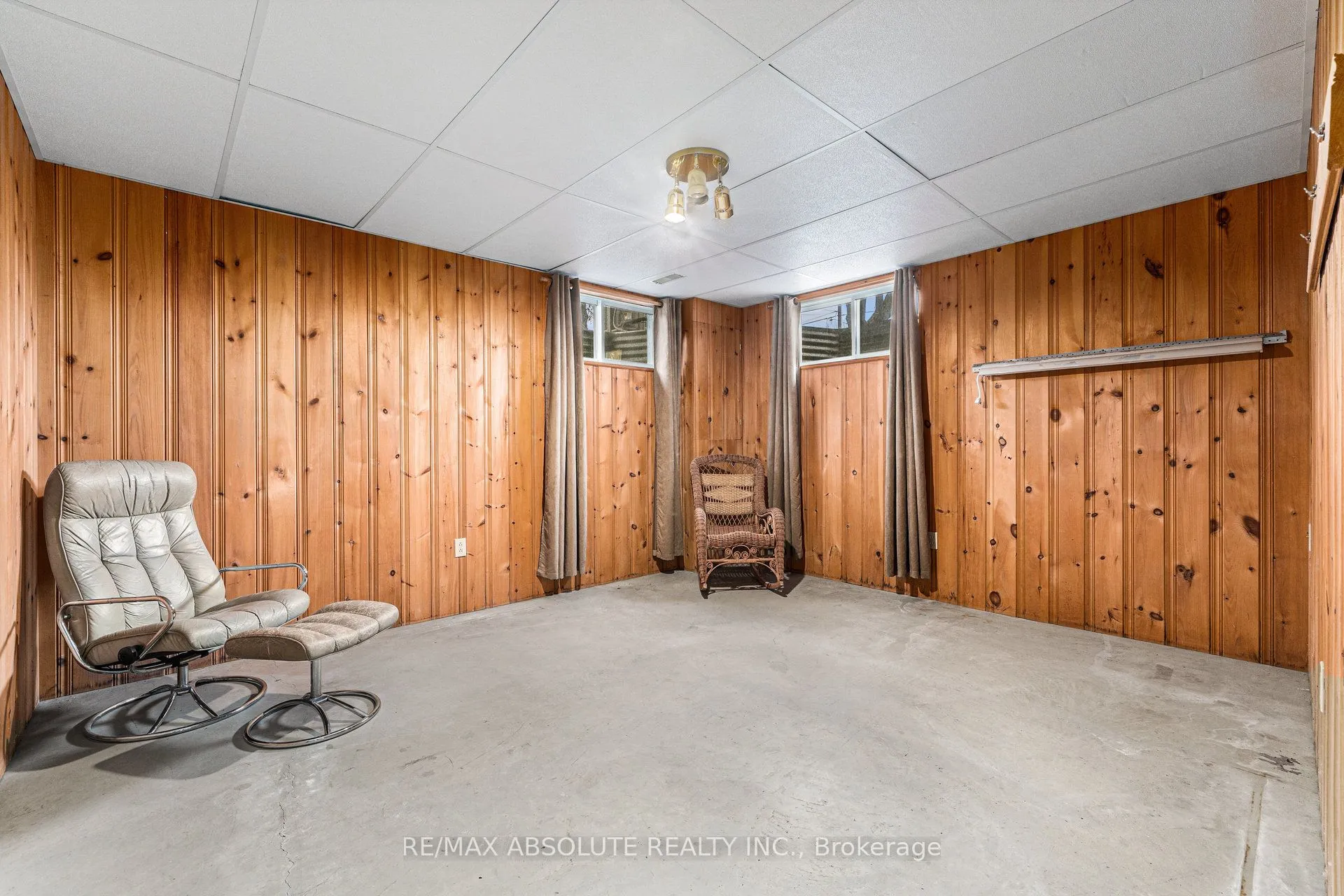 133 Arthur Street, ON K7S 1A5