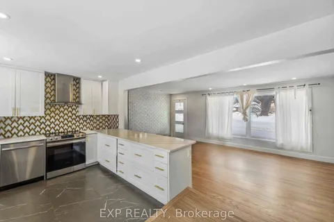 44 Sherry Lane, ON K2G 3L8