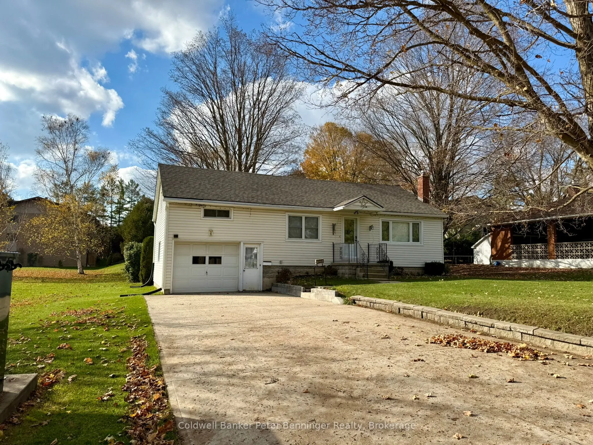 121 Hinks Street, ON N0G 2V0