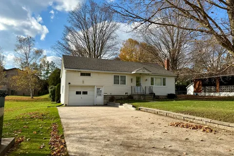 121 Hinks Street, ON N0G 2V0