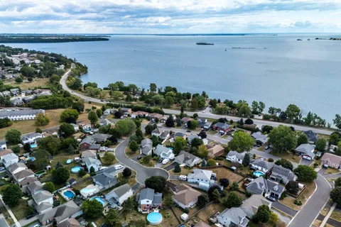 26 Miller Place, ON K7N 1X6