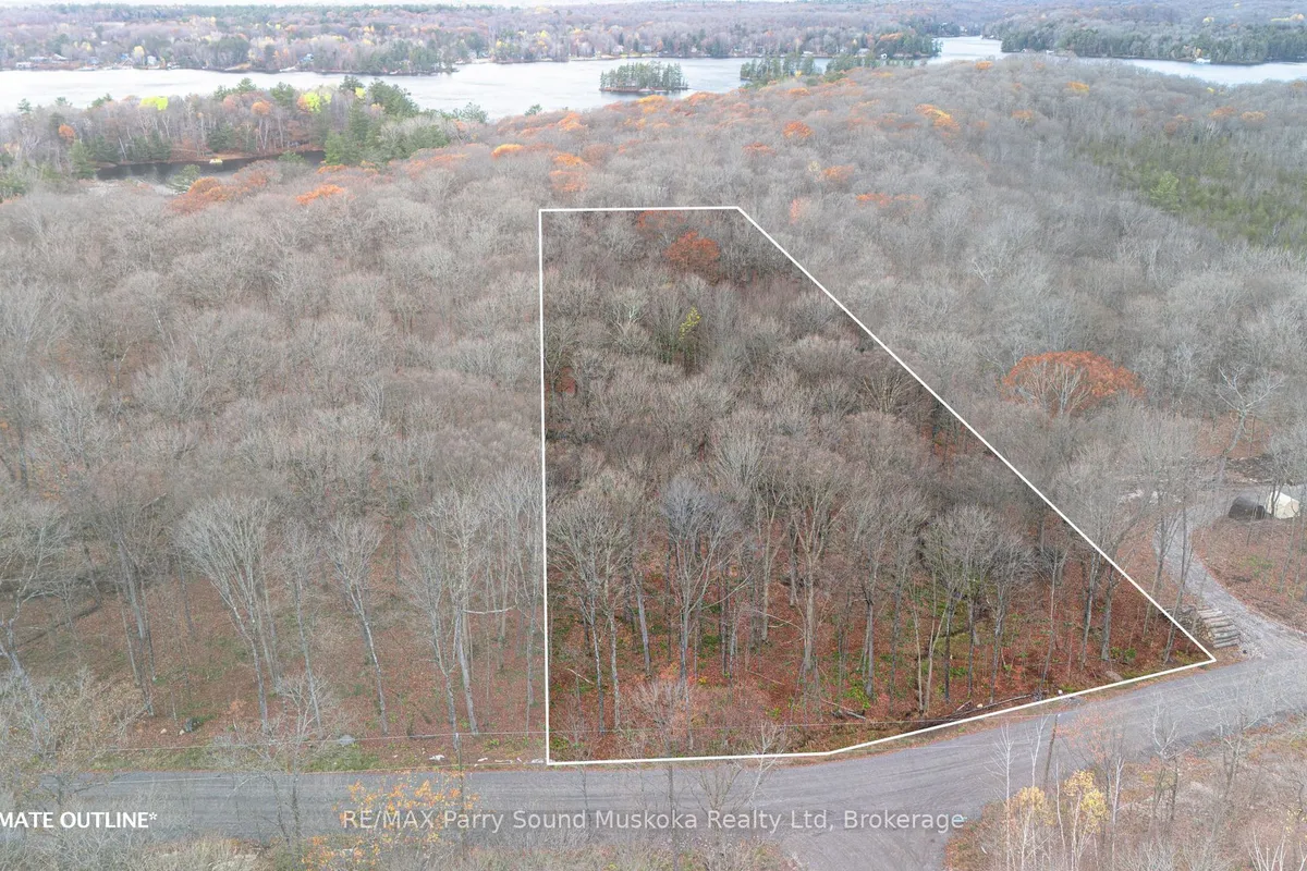 Part 7 Standing People Road, ON P2A 2W8