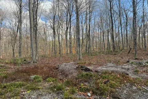 Part 19 Standing People Road, ON P2A 2W8