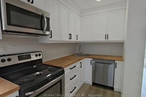 1830 Coronation Boulevard, ON N3H 3R9