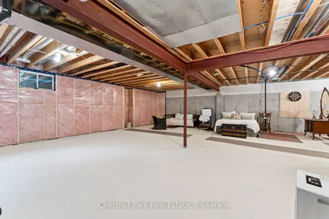 9 Stormont Court, ON P1L 0B7