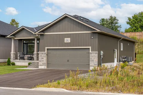 31 Schmidt Way, ON K8V 5P4