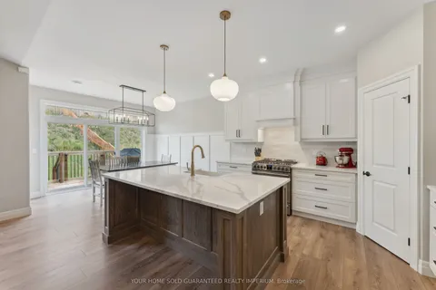 31 Schmidt Way, ON K8V 5P4