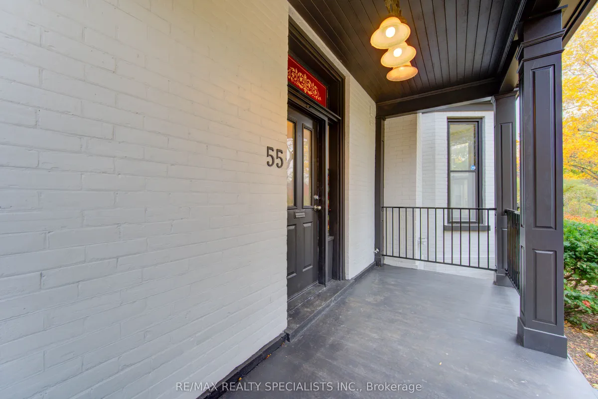 22 Cathay Street, ON N1R 4V2