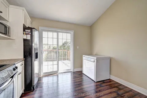 101 Douglas Street, ON N0G 1R0