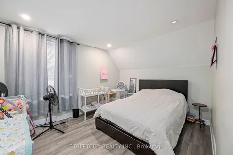 840 Queens Avenue, ON N5W 3H6