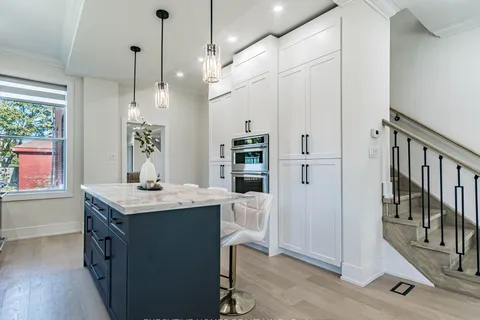 12 Orangeville Street, ON N0B 1Z0