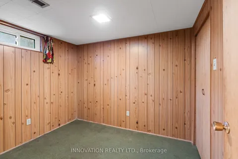 30 Oakview Avenue, ON K2G 3A2