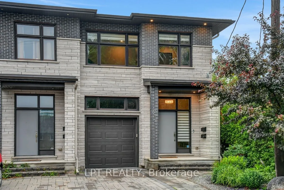319 Glynn Avenue, ON K1K 1R9