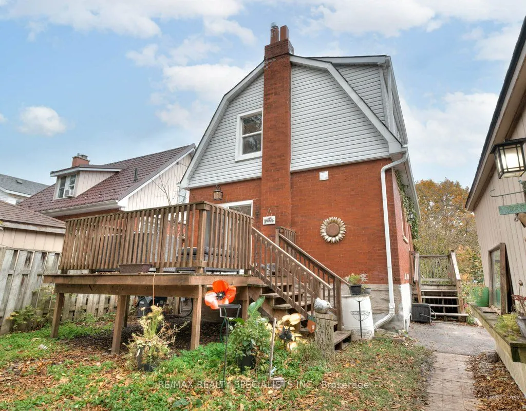 136 Alma Street, ON N1H 5X4