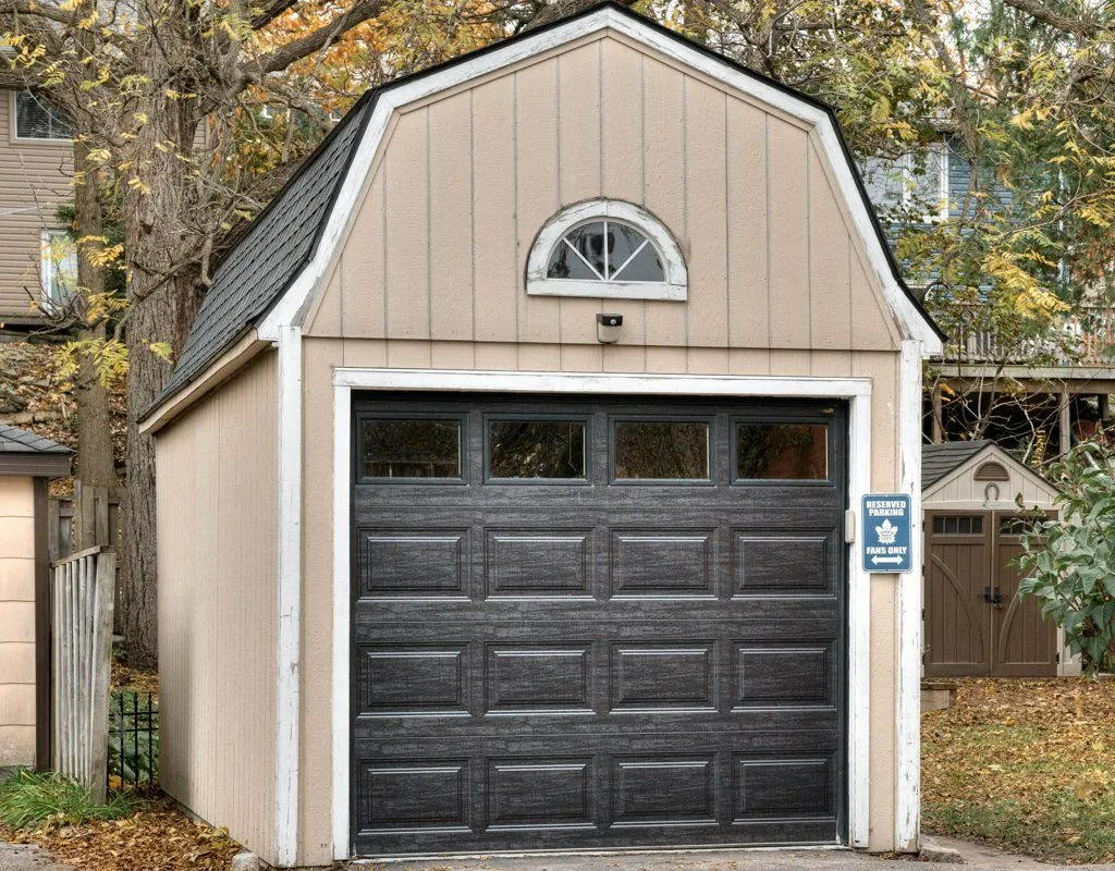 136 Alma Street, ON N1H 5X4