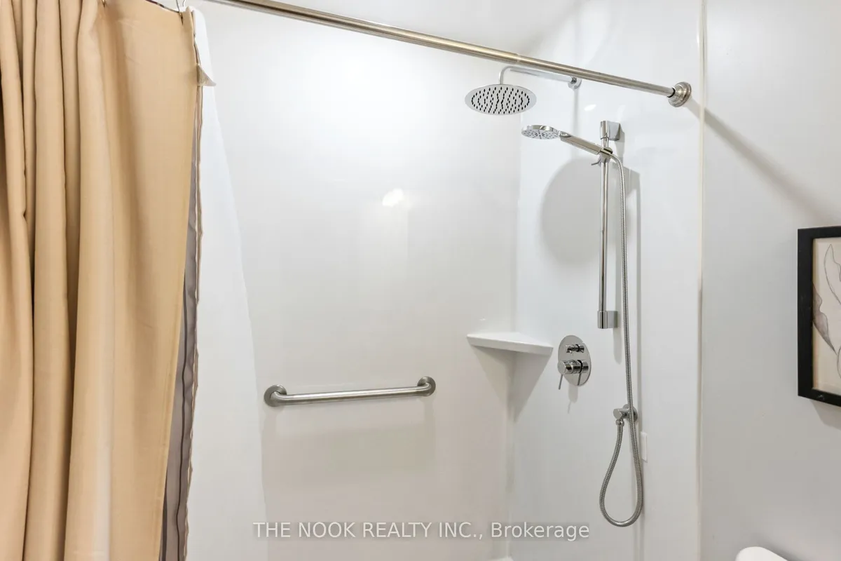 10 Meyers Street, ON K8N 2N6