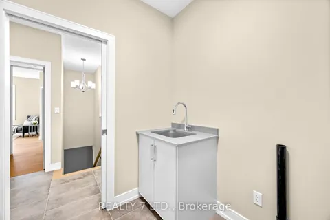 566 Old Course Trail, ON L3B 6G8