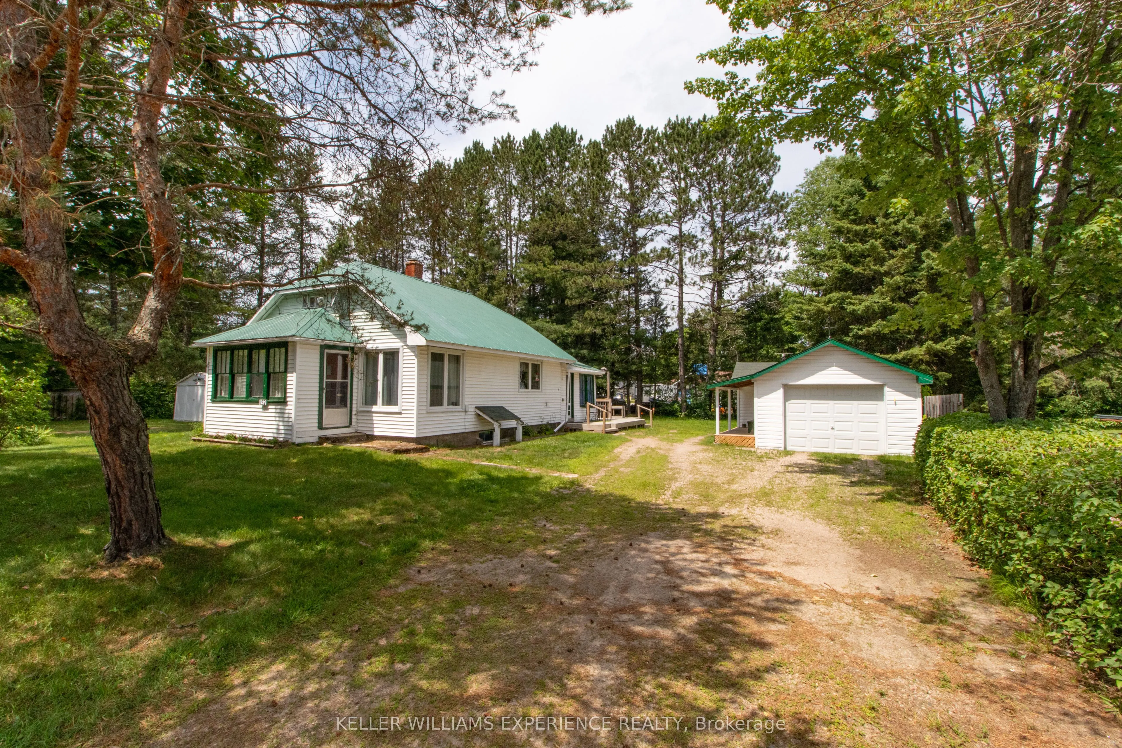 152 Ottawa Avenue, ON P0A 1X0