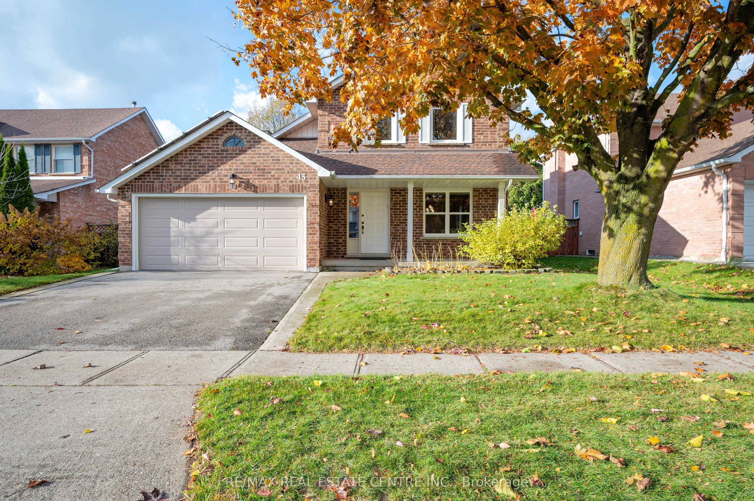 43 Robson Avenue, ON N1T 1L2