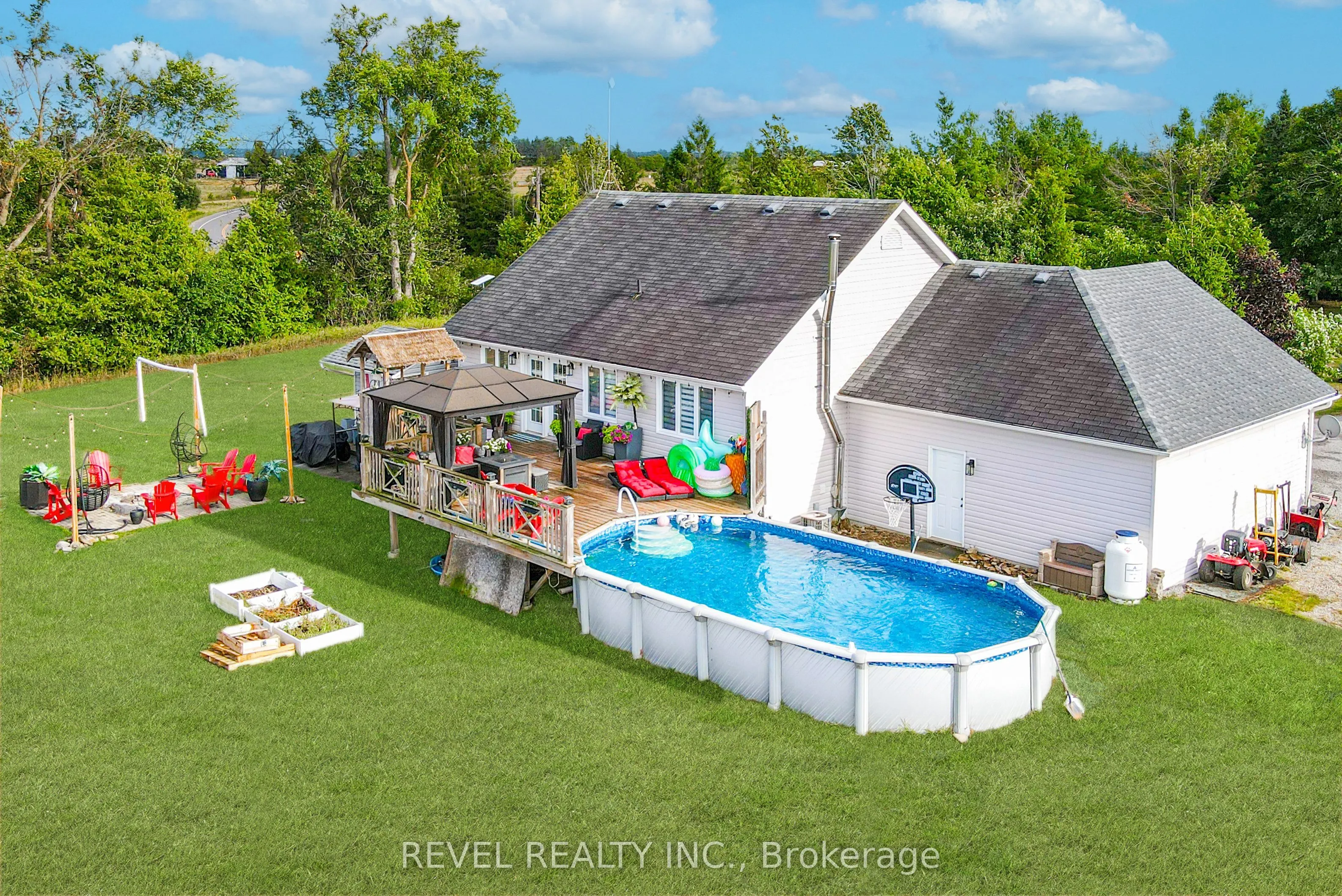 1578 Sturgeon Road, ON K0M 1L0