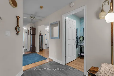 5 Dereham Drive, ON N4G 5L8