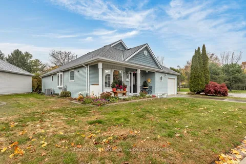 5 Dereham Drive, ON N4G 5L8