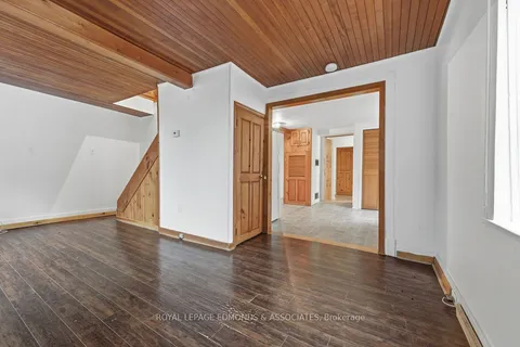 7 Elizabeth Street, ON K0J 1J0