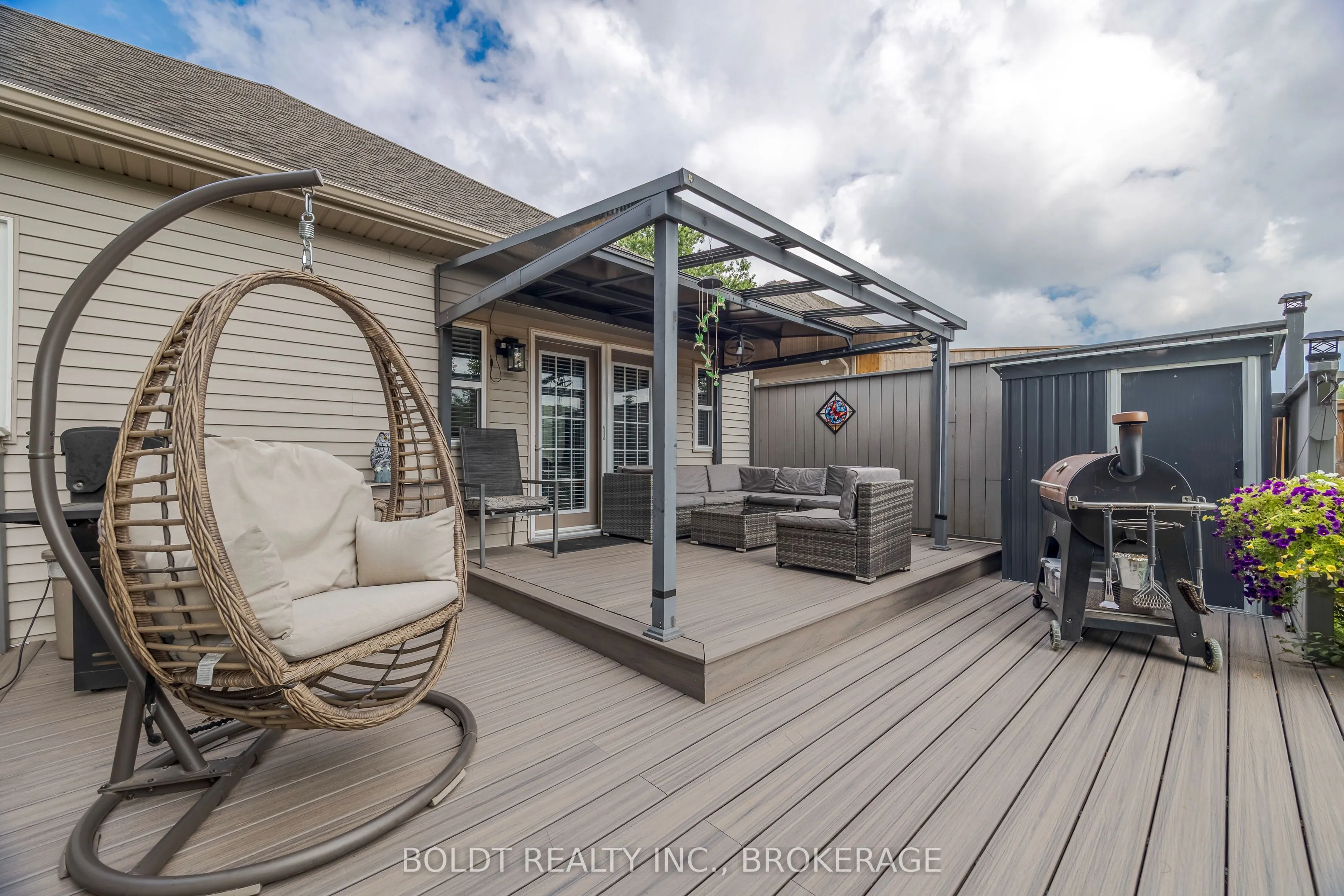 1127 Pelham Street, ON L3C 3E4