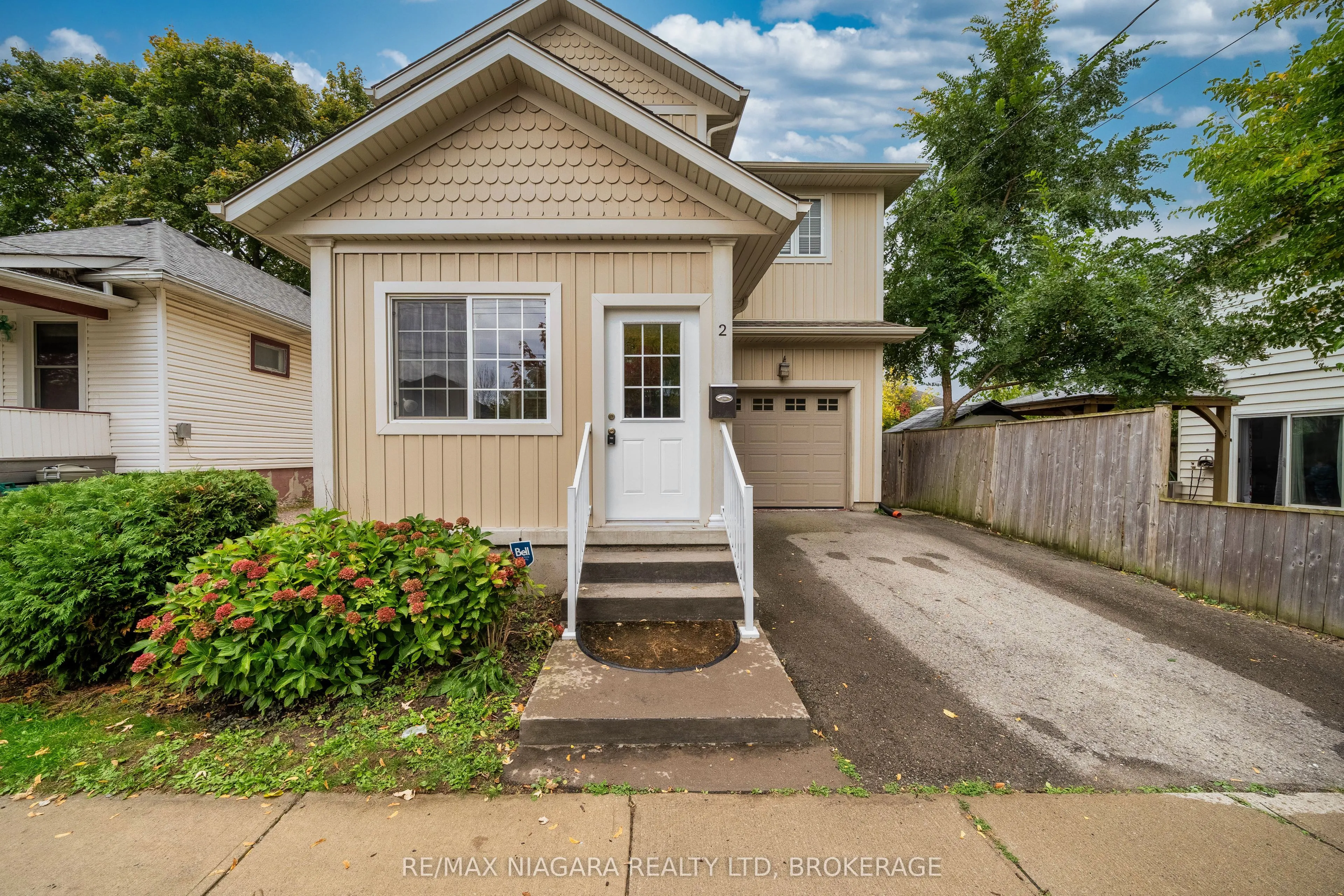 2 MARREN Street, ON L2P 2J6