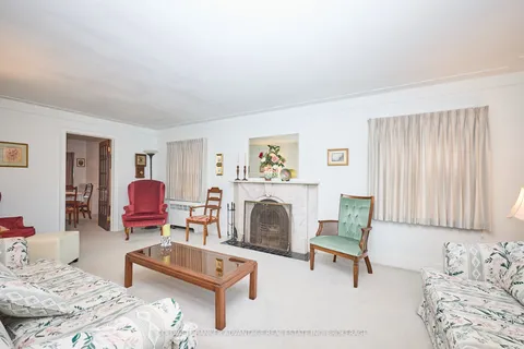 4900 Simcoe Street, ON L2E 1V9