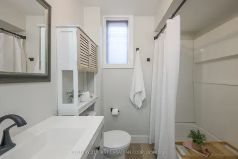 150 Colborne Street, ON N6B 2R9