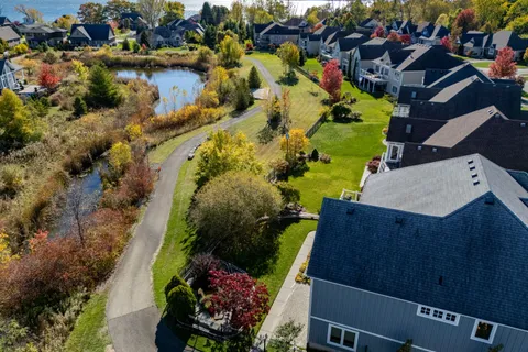 110 Sunrise Court, ON L0S 1N0