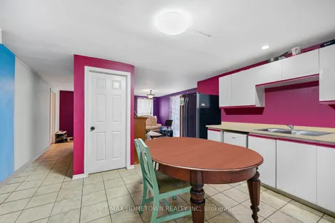 54 Pearl Street, ON K6V 1P7