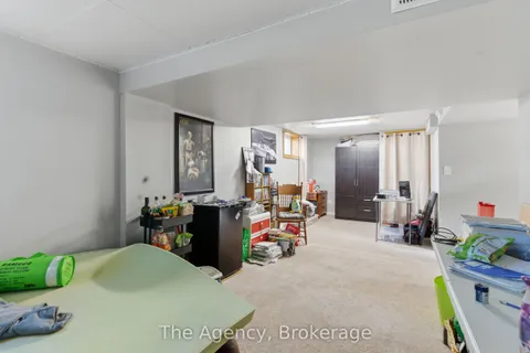 14 Heywood Avenue, ON L2M 2M8