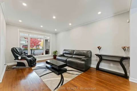 211 Denali Way, ON K2S 0N1