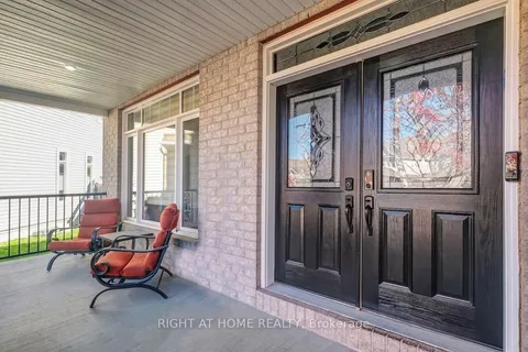 211 Denali Way, ON K2S 0N1