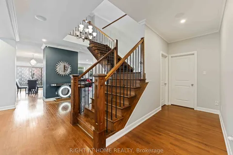 211 Denali Way, ON K2S 0N1