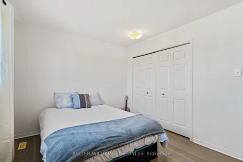 200 Bournemouth Drive, ON N5V 4S8