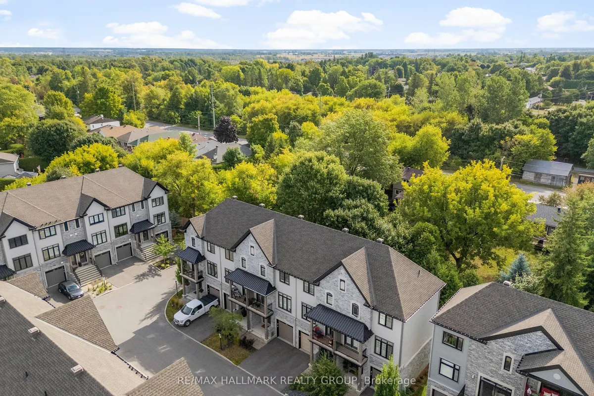 710 Reverie Private, ON K2S 0T9