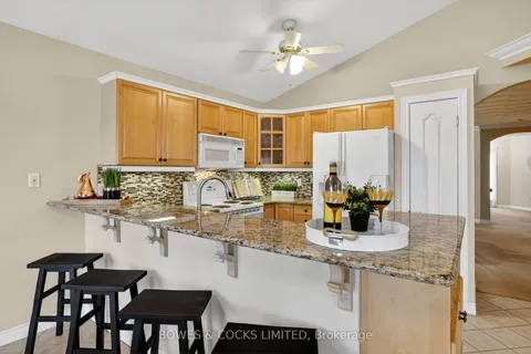 148 Haden Avenue, ON K9H 7P6