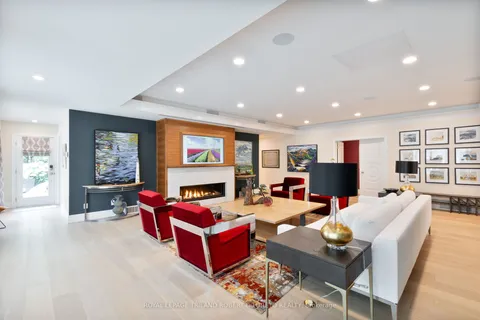 1 Doncaster Avenue, ON N6G 2A1