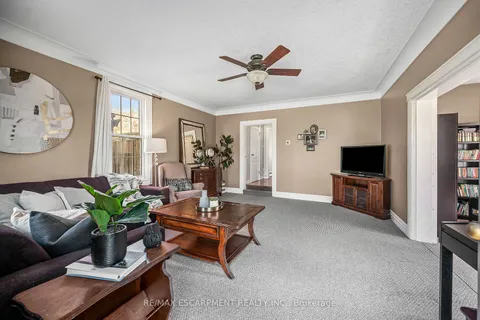 22 Tolhurst Avenue, ON N0E 1N0