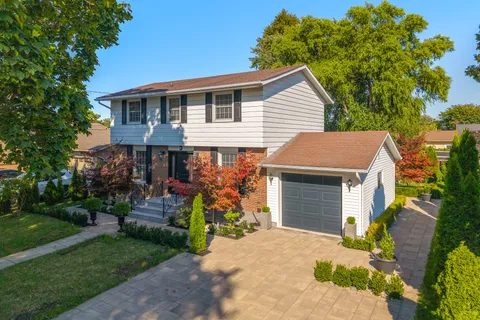 4 Upper Canada Drive, ON L2N 3H4