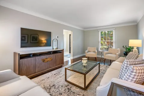 4 Upper Canada Drive, ON L2N 3H4