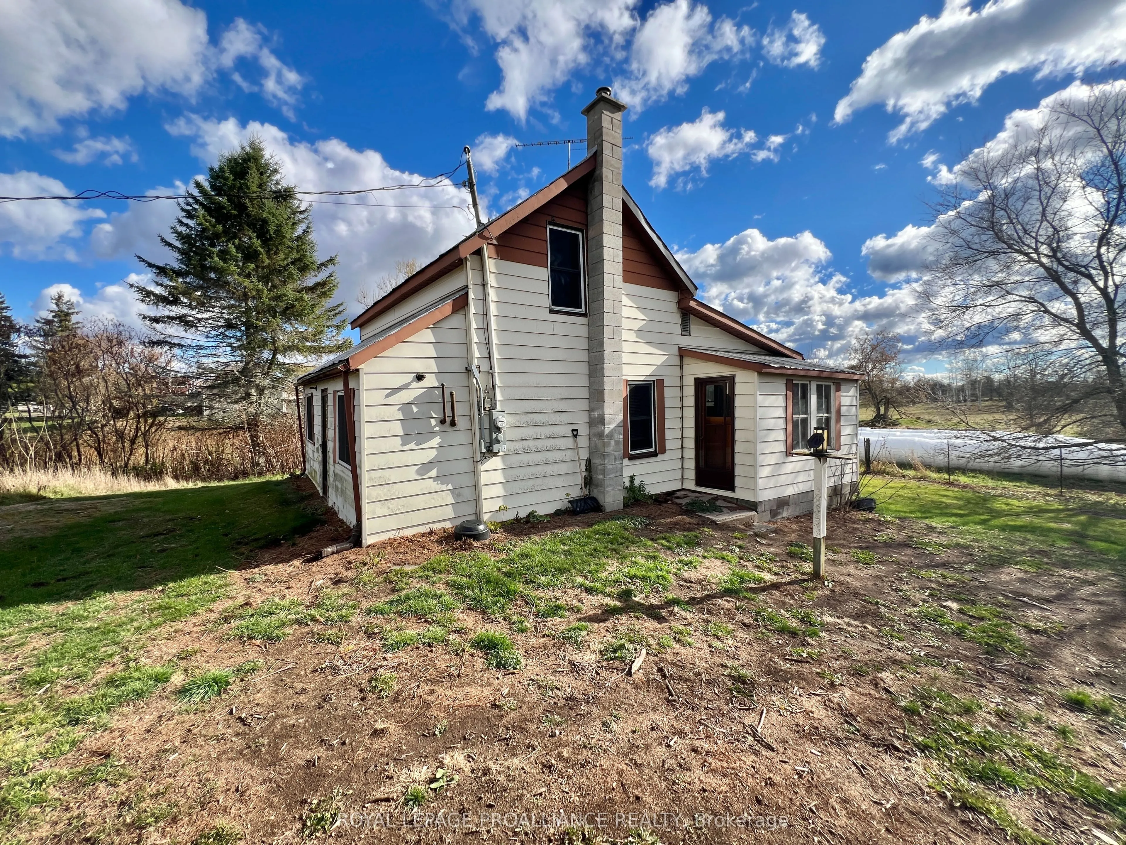 1614 Sulphide Road, ON K0K 3J0