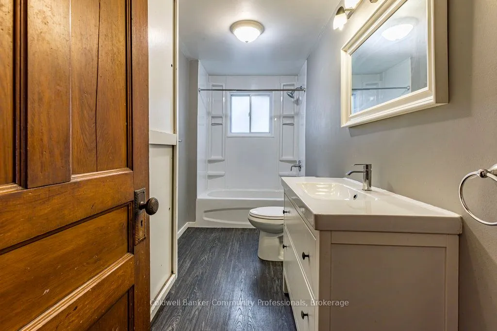 23 Avenue Place, ON L3B 4B2