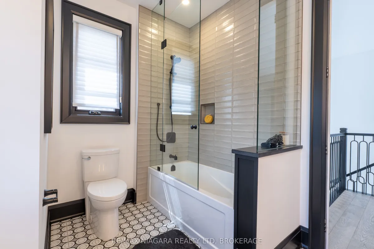 2317 Terravita Drive, ON L2J 0E9