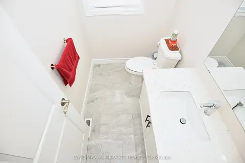 107 Byers Street, ON N6L 0E9